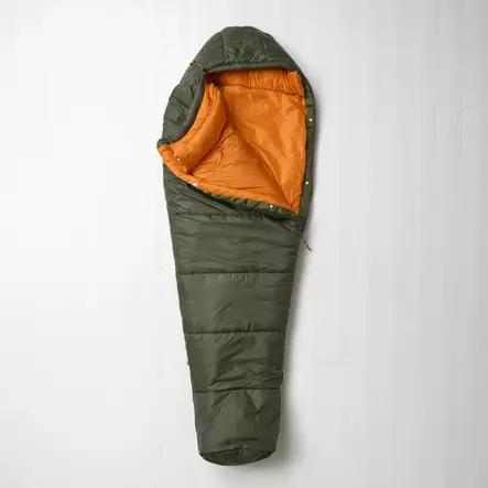 Fjällräven Abisko Three Seasons Regular Makuupussi - Oliivi - Makuupussit telttailuun - F33200093-630 - 2